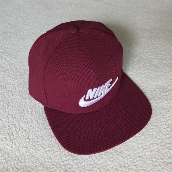 NIKE Pro Dri-Fit Hat - Picture 2 of 7
